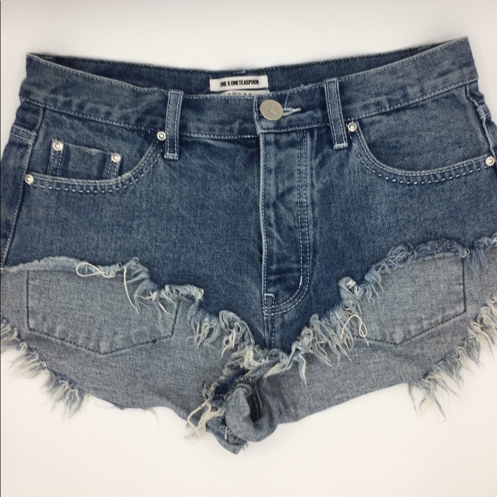 One Teaspoon Curved Hem Jean Shorts Blue